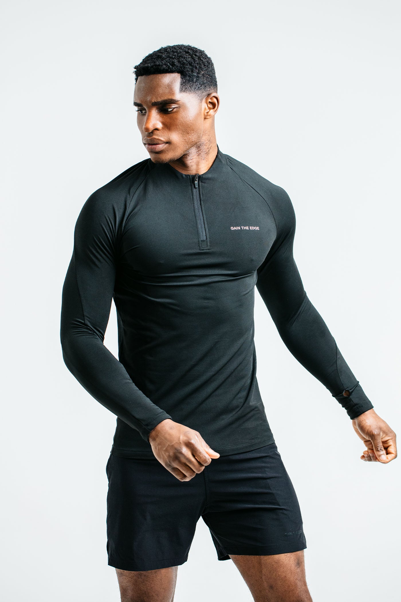 Performance Jumper in Black