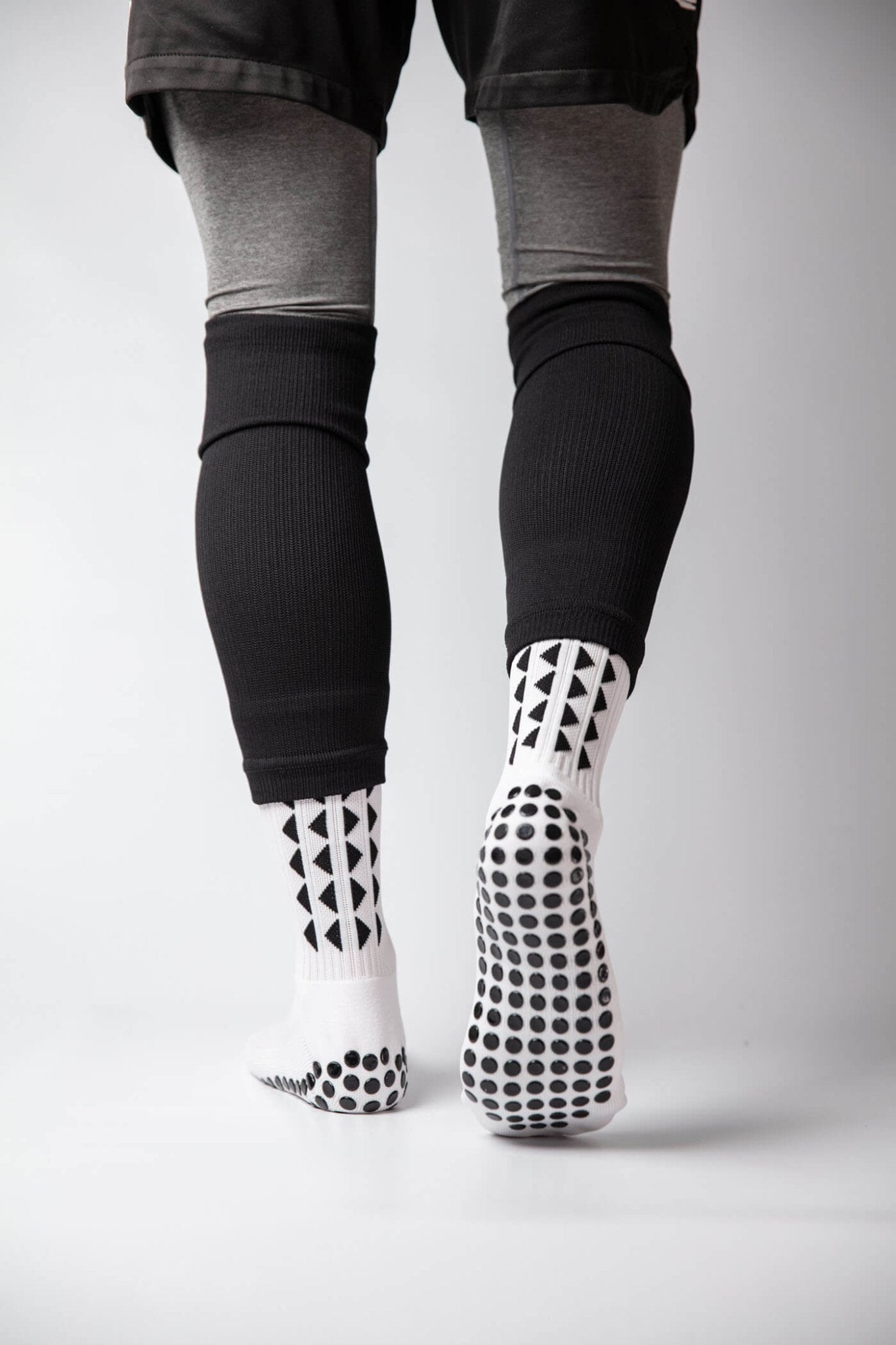 Gain The Edge🔥 Need Full-Length Grip Socks? - Gain The Edge